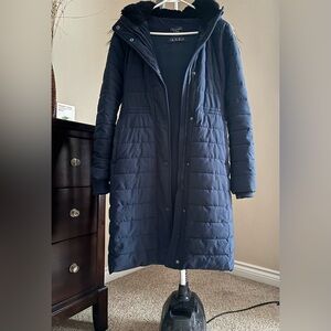 Abercrombie & Fitch Navy Puffer Coat Size: XS
